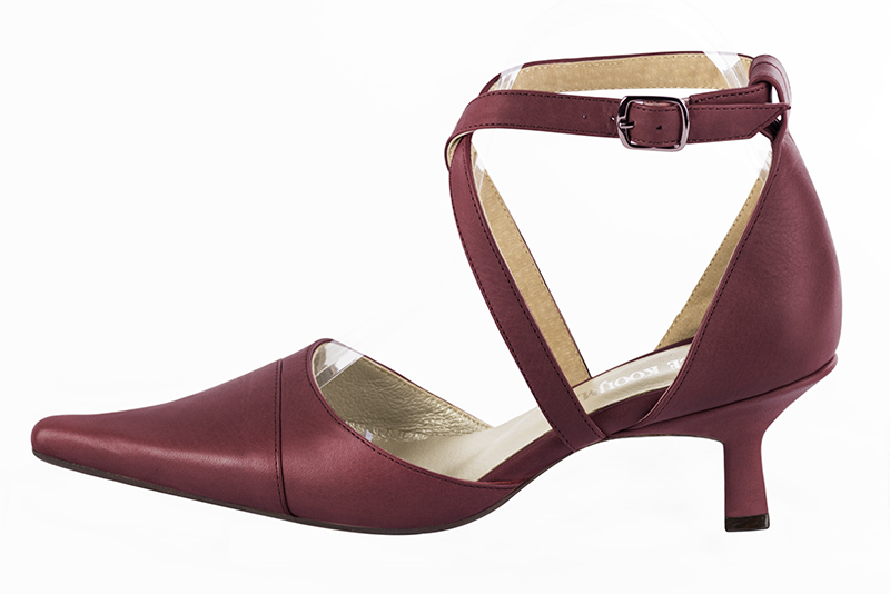 Burgundy red women's open side shoes, with crossed straps. Pointed toe. Medium spool heels. Profile view - Florence KOOIJMAN